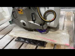 Cortadora de la sierra del puente