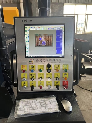 Cortadora del puente de 5 AXIS con el motor síncrono magnético permanente