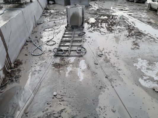 Máquina automática de sierra de alambre de diamante con control CNC para corte de piedra de alta precisión