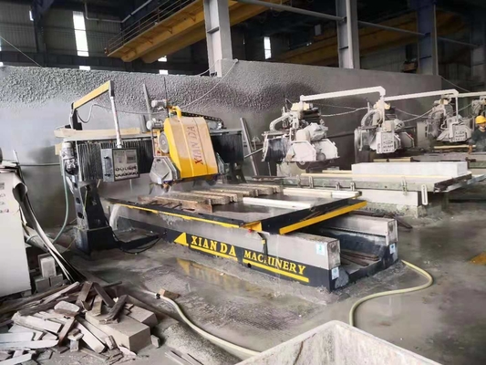 Máquina de corte de perfiles lineales de material de piedra eficiente