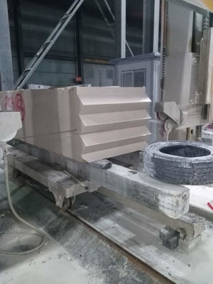 Máquina de sierra de alambre de diamante CNC de cuatro huso