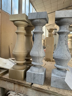 Dos máquinas de corte de columna de baluster con alta fuerza de corte y motor principal de 7.5kw