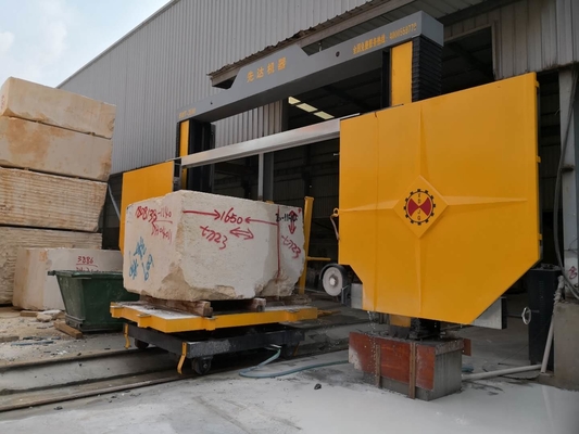 Máquina CNC de sierra de alambre de diamante para piedra de forma especial