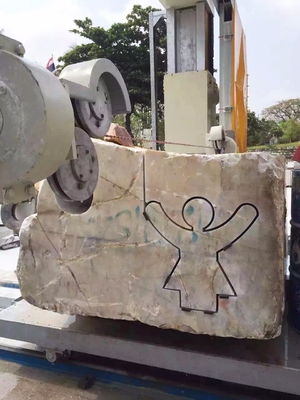 Tabla 360° Máquina de sierra de alambre de diamante giratoria para el corte de piedra de precisión