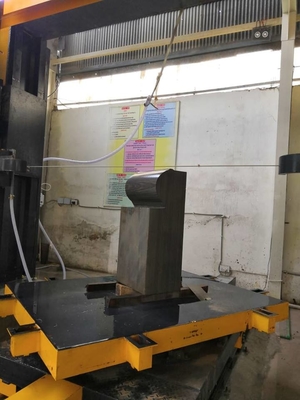 Máquina de aserrar alambre de diamante CNC de 5 ejes para formas 3D