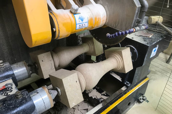 Máquina de corte de columnas metálicas 7.5kw Motor principal con gran capacidad de corte