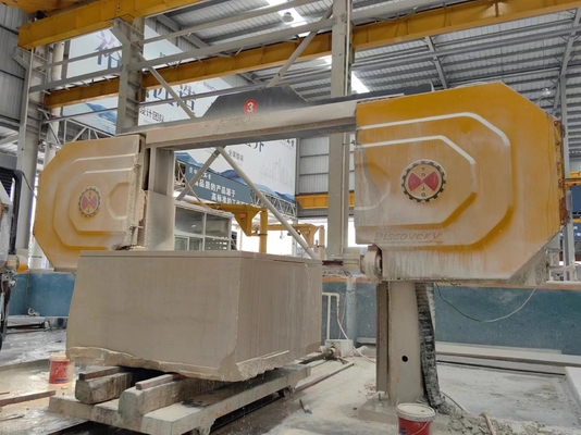 Velocidad de la sierra de alambre de diamante CNC para cortes precisos