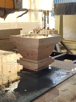 4 Ejes Máquina de sierra de alambre de diamante para procesar la losa de piedra circular, columna, letra, caracteres