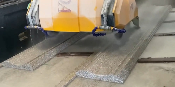 Cortar grueso y fresado fino 3 Ejes Máquina de corte de piedra lineal para barandillas cuadradas