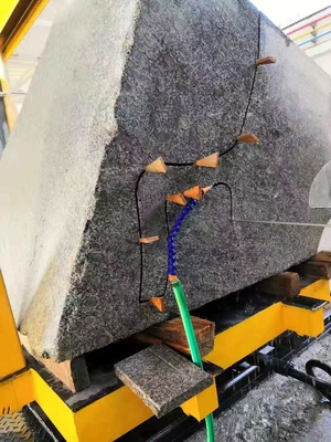 5 Ejes de precisión CNC máquina de sierra de alambre de diamante para necesidades de corte 3D precisas