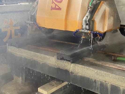 Máquina automática de corte y fresado CNC de 3 ejes