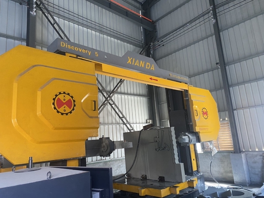 Máquina de piedra CNC de 5 ejes Máquina de sierra de alambre de diamante para formas 3D