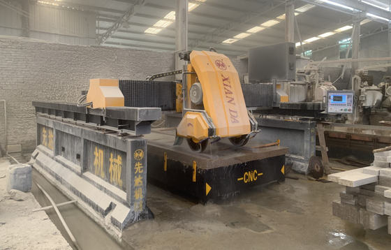 Máquina de corte de perfiles de piedra de fácil mantenimiento para corte lineal y fresado