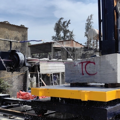 Eficiencia de producción de la máquina de sierra de alambre de diamante CNC