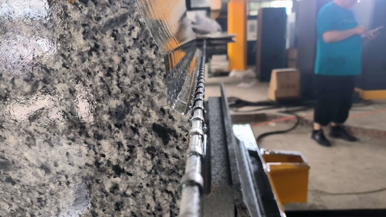 Máquina de corte de sierra de alambre de diamante Maquinaria de piedra 5 Ejes CNC Sierra de alambre de diamante para el corte de piedra de alta eficiencia