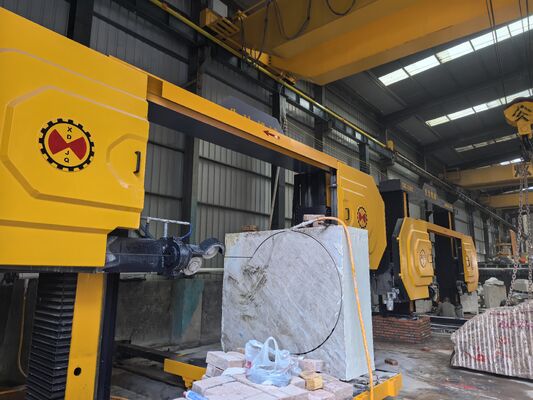 El descubrimiento 4 CNC Diamond Wire Saw Machine para el granito de mármol