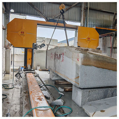 Máquina cortadora de sierra de alambre de diamante móvil de pórtico industrial para la fabricación de bloques de granito
