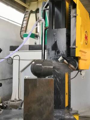 Máquina de sierra de alambre de diamante CNC de 5 ejes para formas 3D de granito de mármol