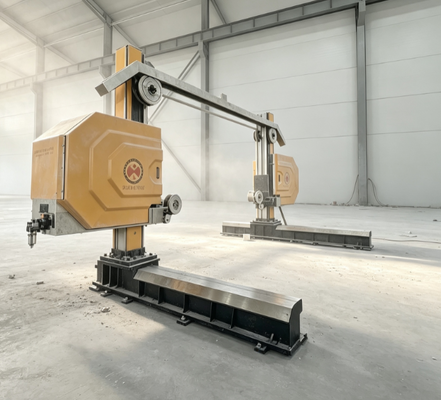 El alambre movible del PLC del CNC del pórtico vio la máquina para el corte de bloques de piedra grandes
