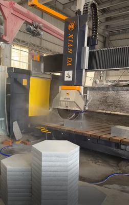Máquina de corte de sierra de puente CNC de 5 ejes con rotación de hoja de 360° y tamaño de procesamiento de 3200x2000 mm para fabricación de piedra