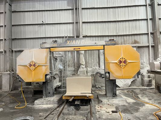 Máquina cortadora de hilo CNC DTWS-1500/2000 — Fabricante de perfilado de lápidas y piedras curvas