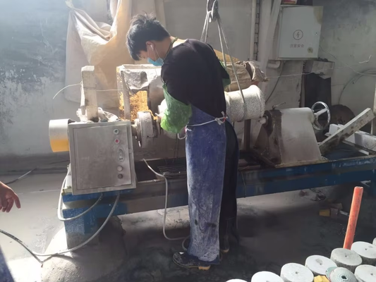 Máquina pulidora de balaustres y columnas de fácil manejo para mármol y granito