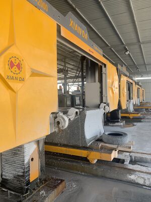 MÁQUINA DE CORTE POR HILO CNC PARA PERFILADO — MANEJA PRODUCTOS CURVOS, COLUMNAS Y LÁPIDAS DE GRAN TAMAÑO (3000*3000*1500MM)
