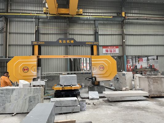 Máquina cortadora de hilo de diamante CNC con husillo de 11 kW, reductor de alta precisión y servomotor para corte de piedra de 2500*3000*1500 mm
