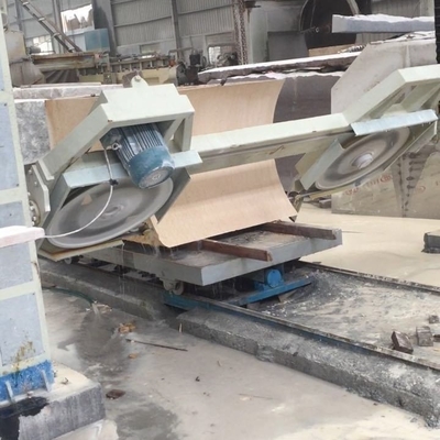 Cortadora circular de borde de la piedra de la losa del CNC para procesar la columna hueco